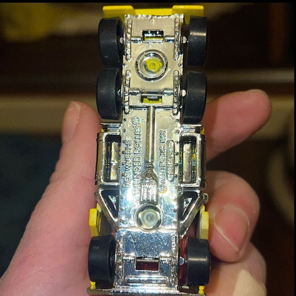 Vintage Hot Wheels Thunder Roller 1982 & Road Champs Toy Collector Set - Picture 13 of 15